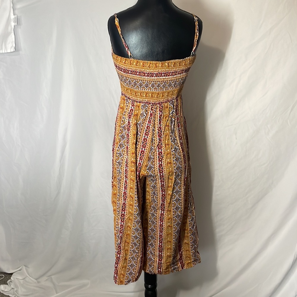 Jumpsuit - Picture 2 of 3